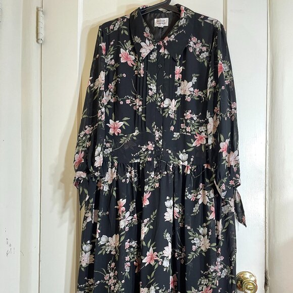 Unique Vintage - Black Floral Chiffon Dress - Size XL/14 - Picture 2 of 9